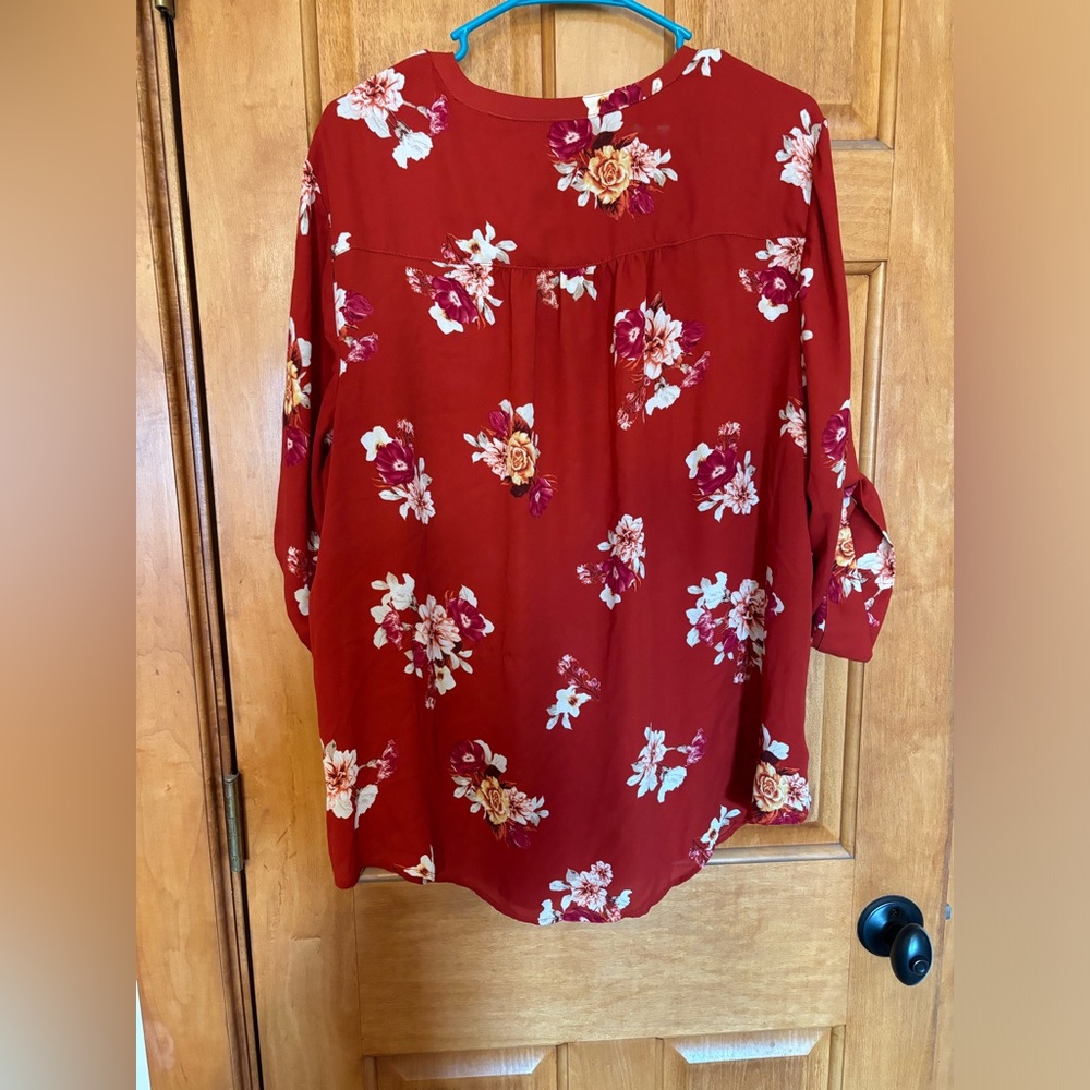 Super cute red floral blouse
